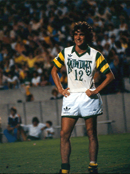 NASL Soccer Tampa Bay Rowdies 78 Home Andy Rolland.gif