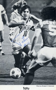 Tulsa Roughnecks Tampa Bay Rowdies 1982 Kim Roentved Tatu.jpg