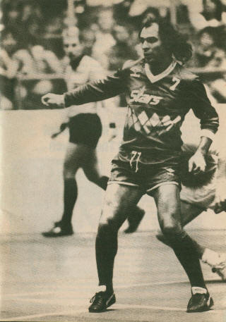 Stars 85-86 Home Steve Zungul