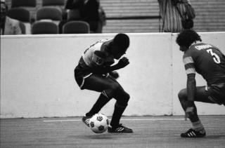 Strikers 79-80 Indoor Road Al Njie, Rowdies 80-01-12 (2)